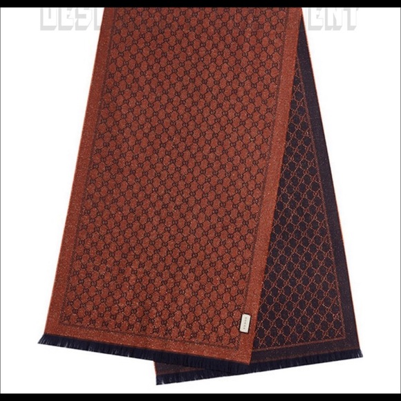 2hrs sale❤️Gucci metallic shawl 💝 - Picture 10 of 10